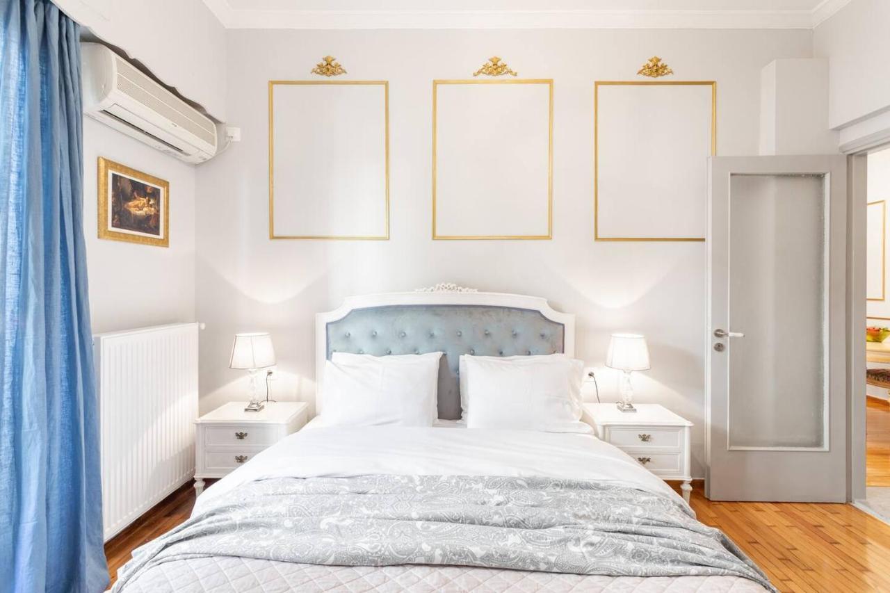 Apartamento Charming Mini-Palace In Colorful Exarhia Area Atenas Exterior foto