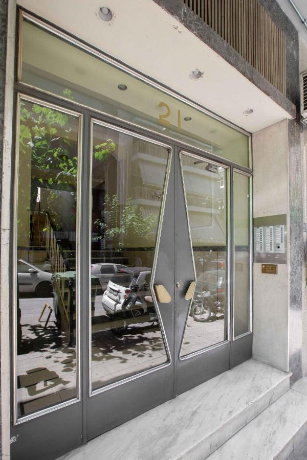 Apartamento Charming Mini-Palace In Colorful Exarhia Area Atenas Exterior foto